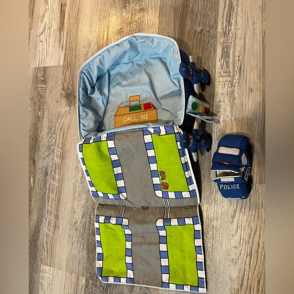 Police play bag with 4 pieces